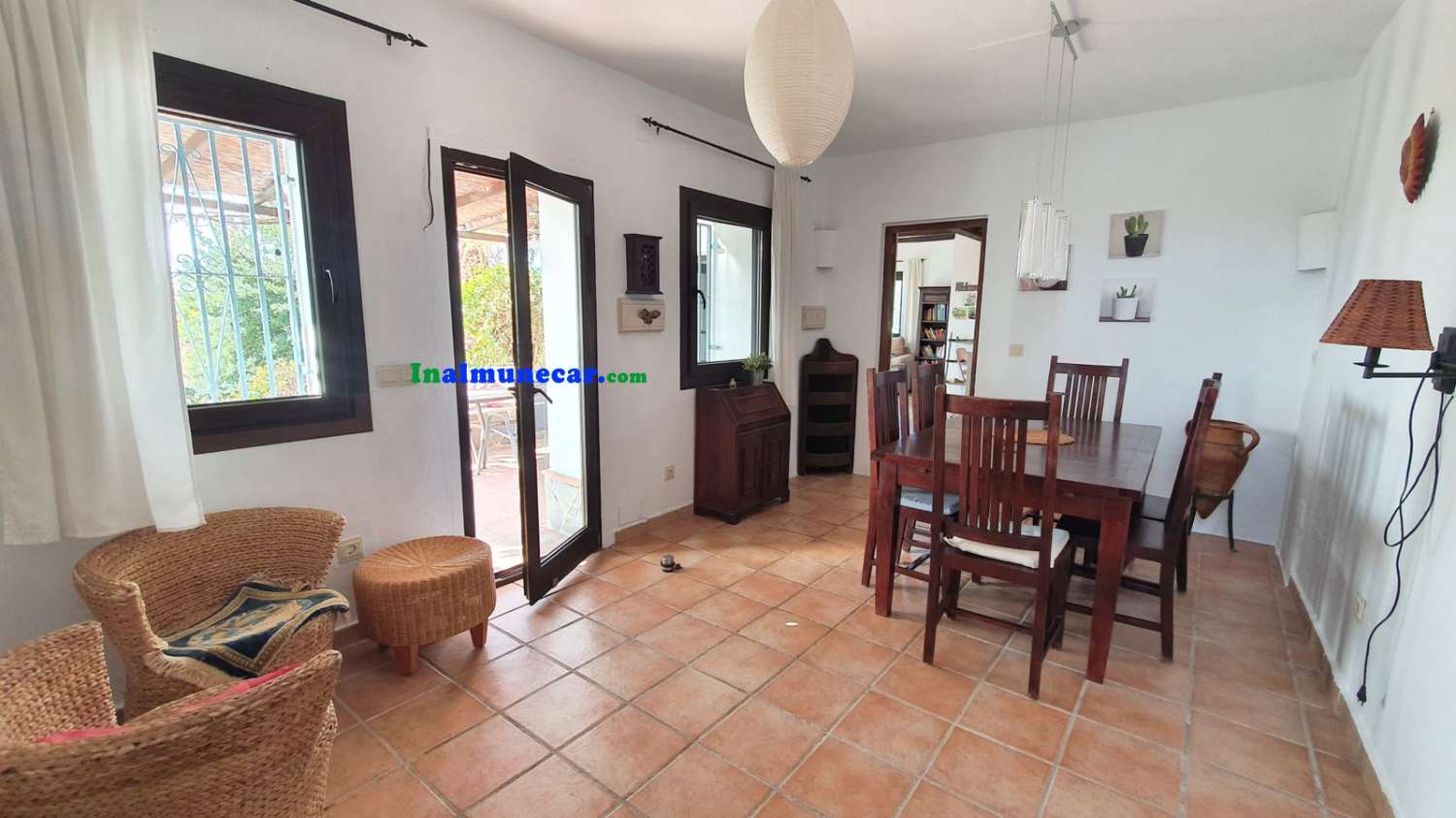 Villa de campagne à vendre située dans la Baie de La Herradura, en Andalousie.