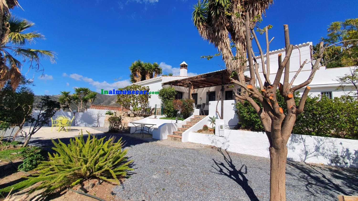 Landhaus zum Verkauf in der Bucht von La Herradura, Andalusien.