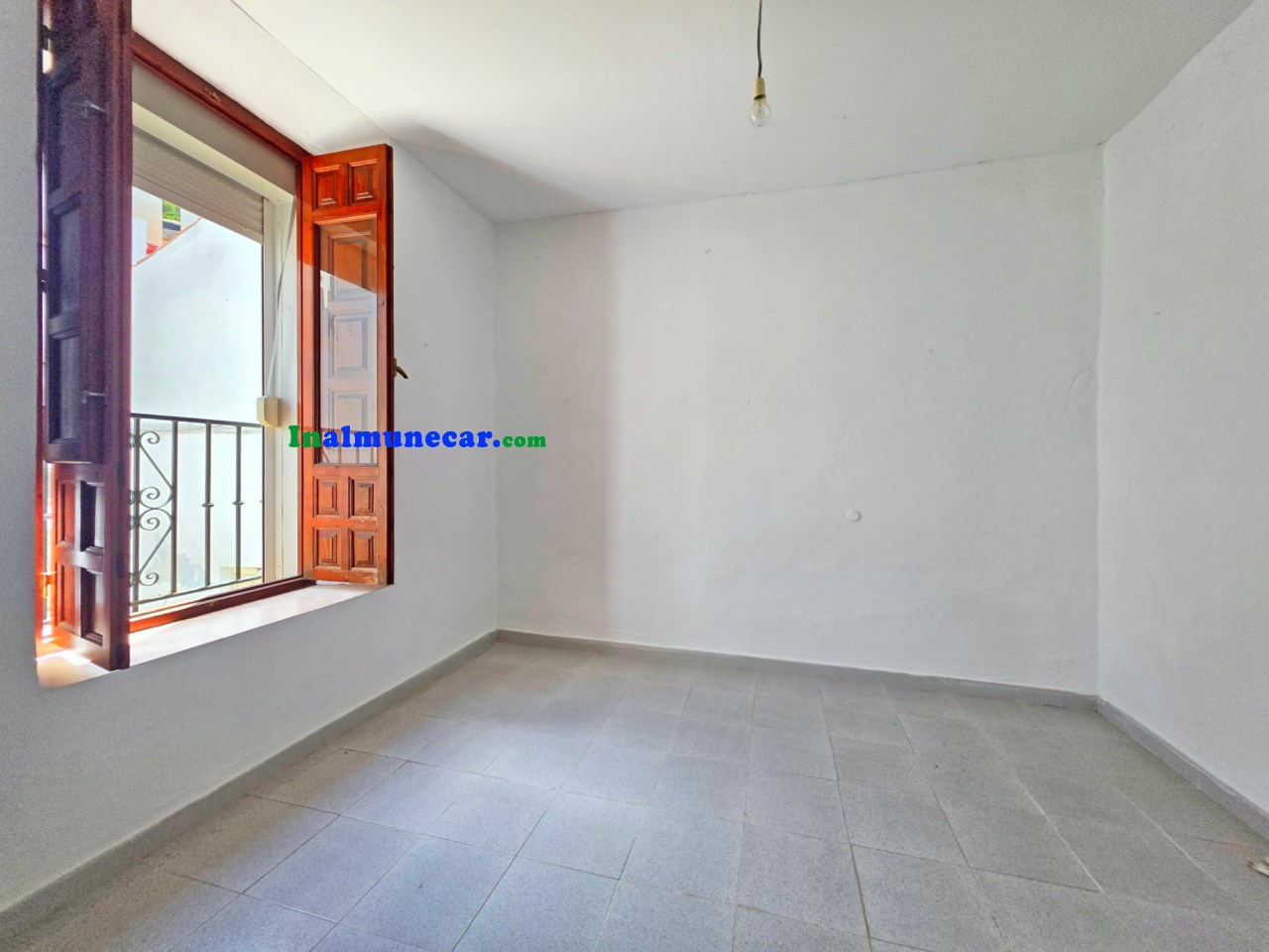 Encantadora casa en venta en Lentegi, Granada, Andalucia