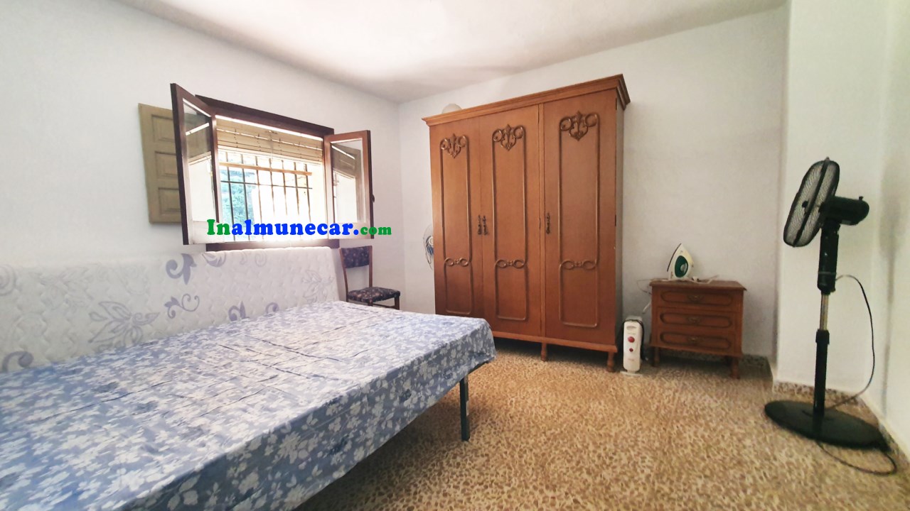 Schönes charmantes Haus zum Verkauf in Jete, Costa Tropical.