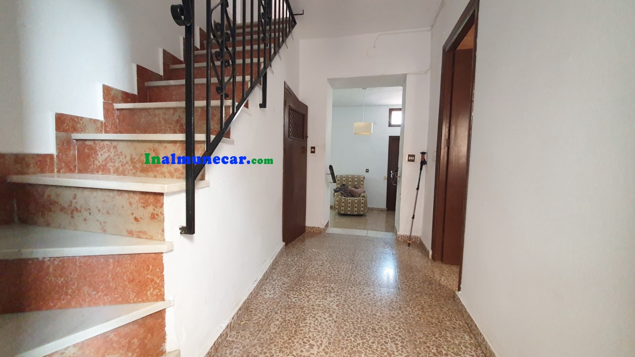 Schönes charmantes Haus zum Verkauf in Jete, Costa Tropical.