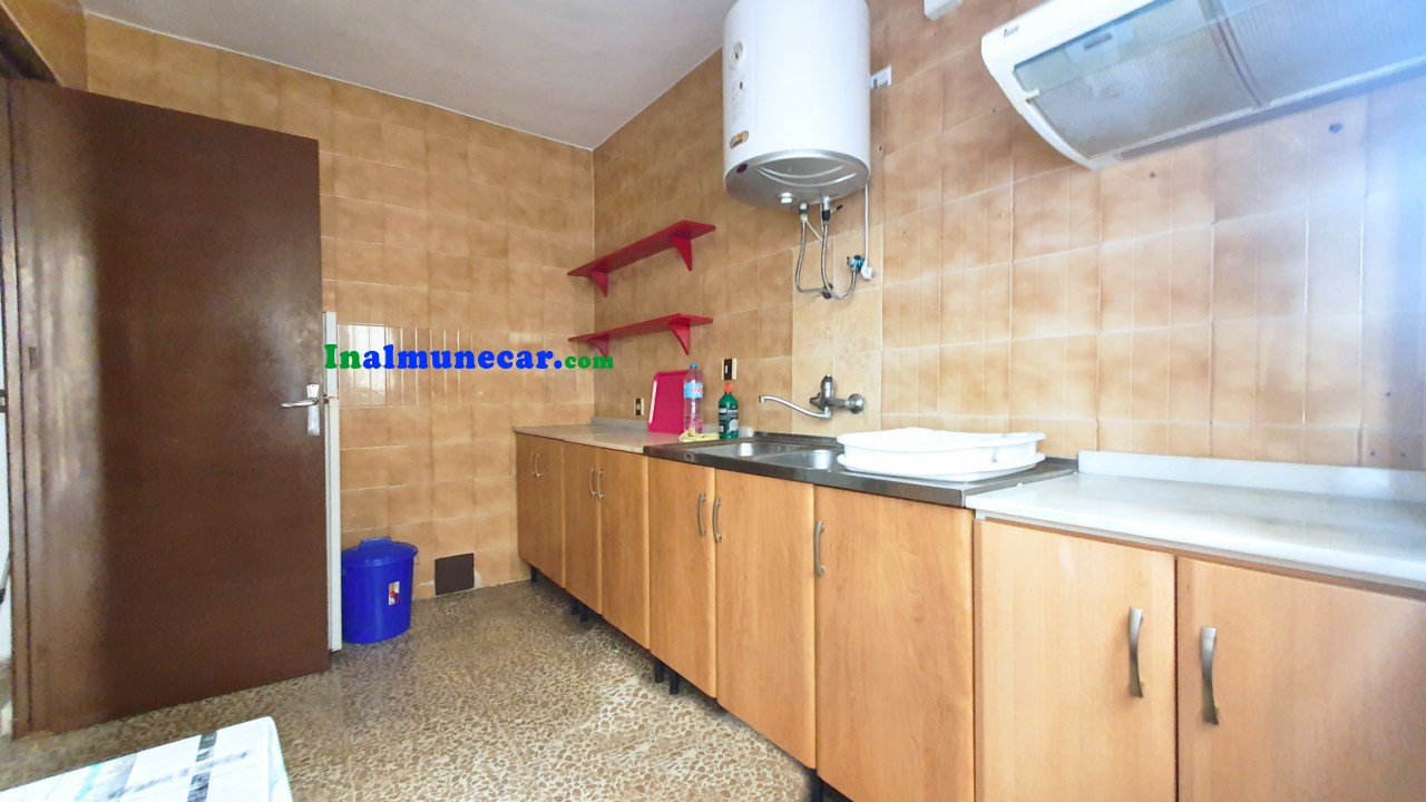 Schönes charmantes Haus zum Verkauf in Jete, Costa Tropical.