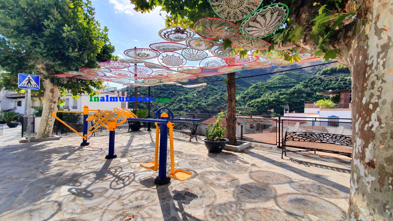 Schönes charmantes Haus zum Verkauf in Jete, Costa Tropical.