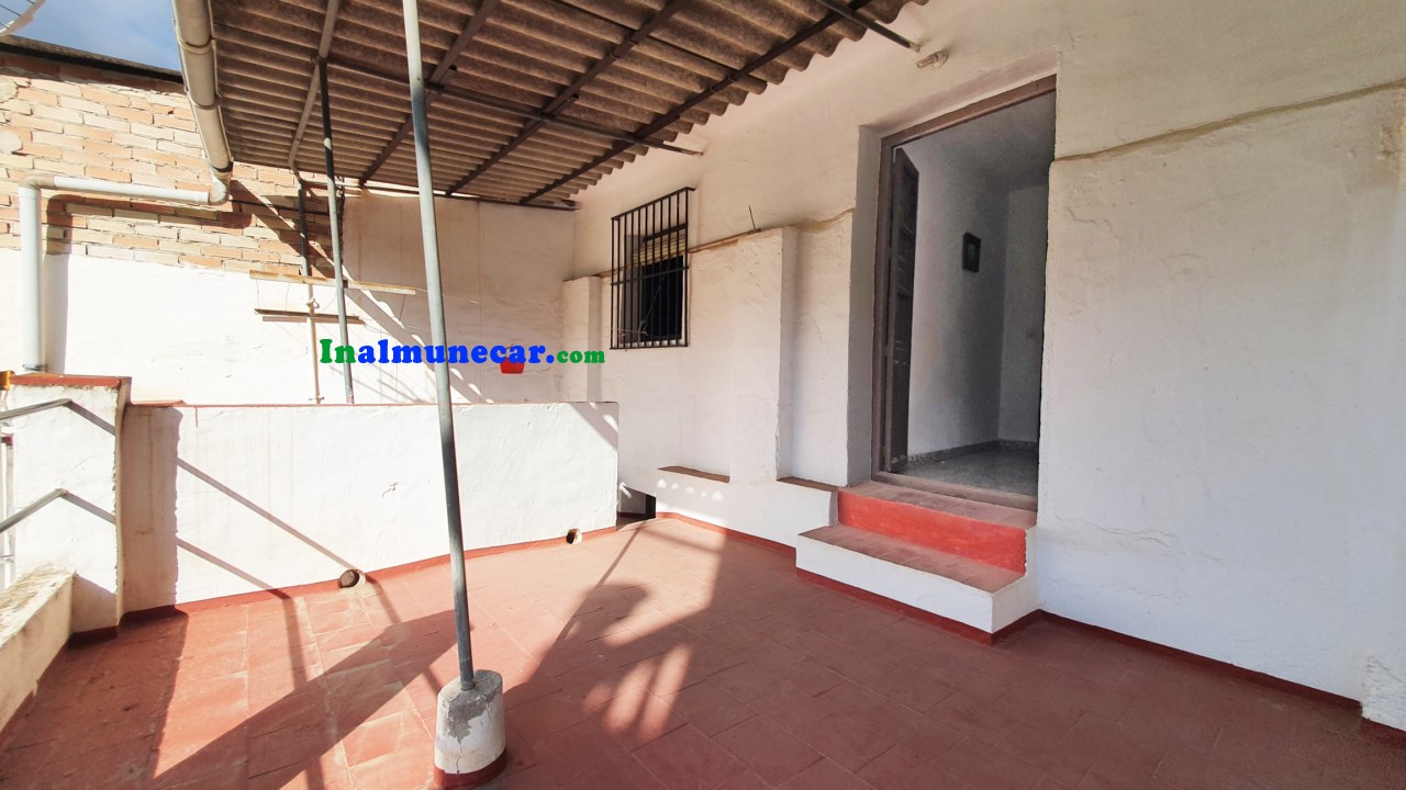 Schönes charmantes Haus zum Verkauf in Jete, Costa Tropical.