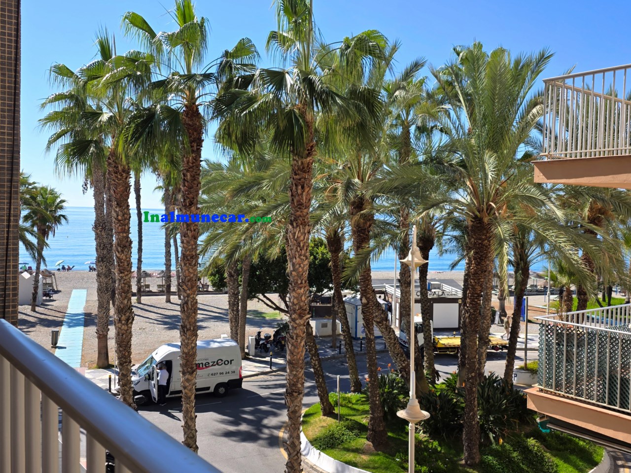 Piso en alquiler en el centro de Almuñecar junto a la playa