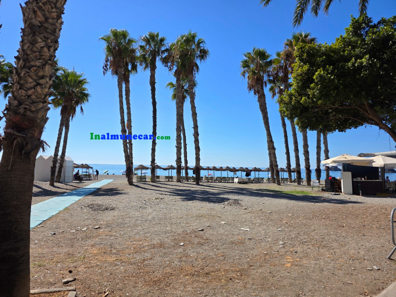 Piso en alquiler en el centro de Almuñecar junto a la playa