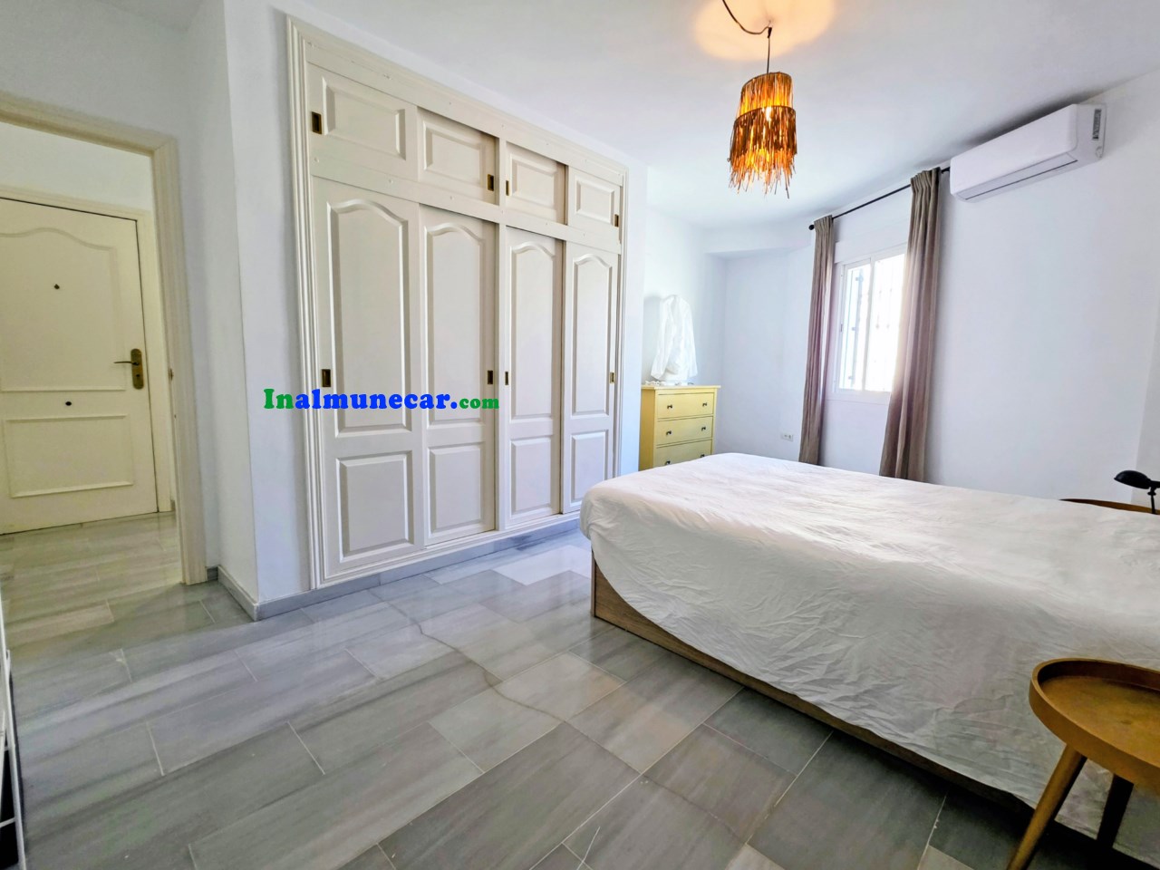 Appartement te koop in La Herradura met garageruimte.