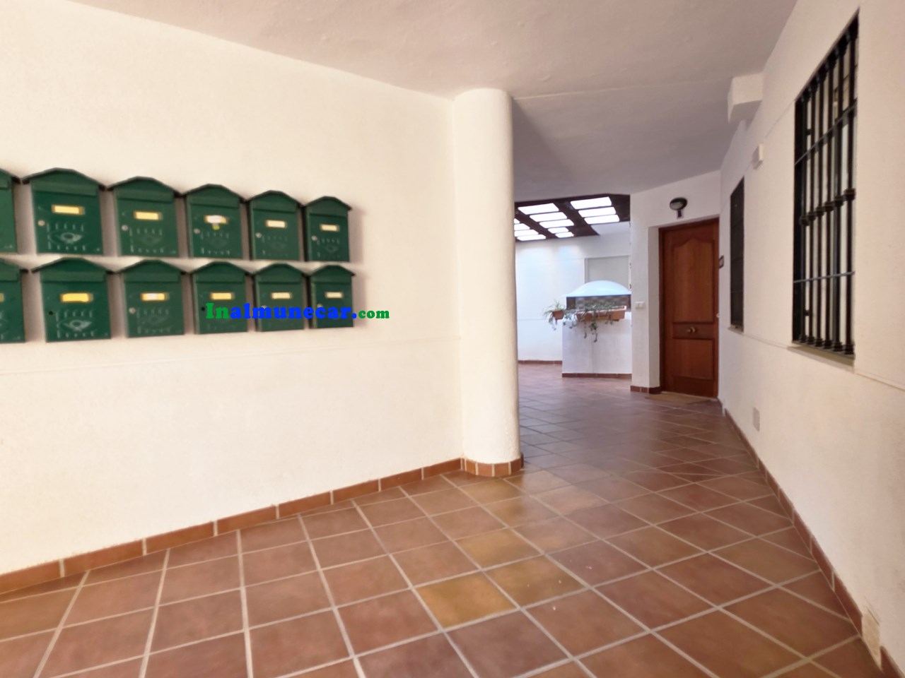 Appartement te koop in La Herradura met garageruimte.
