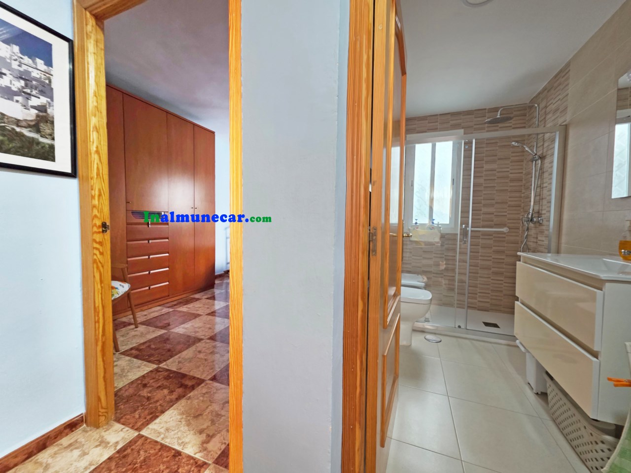 Piso en venta en Almuñecar, Plaza Madrid , muy cerca de la playa