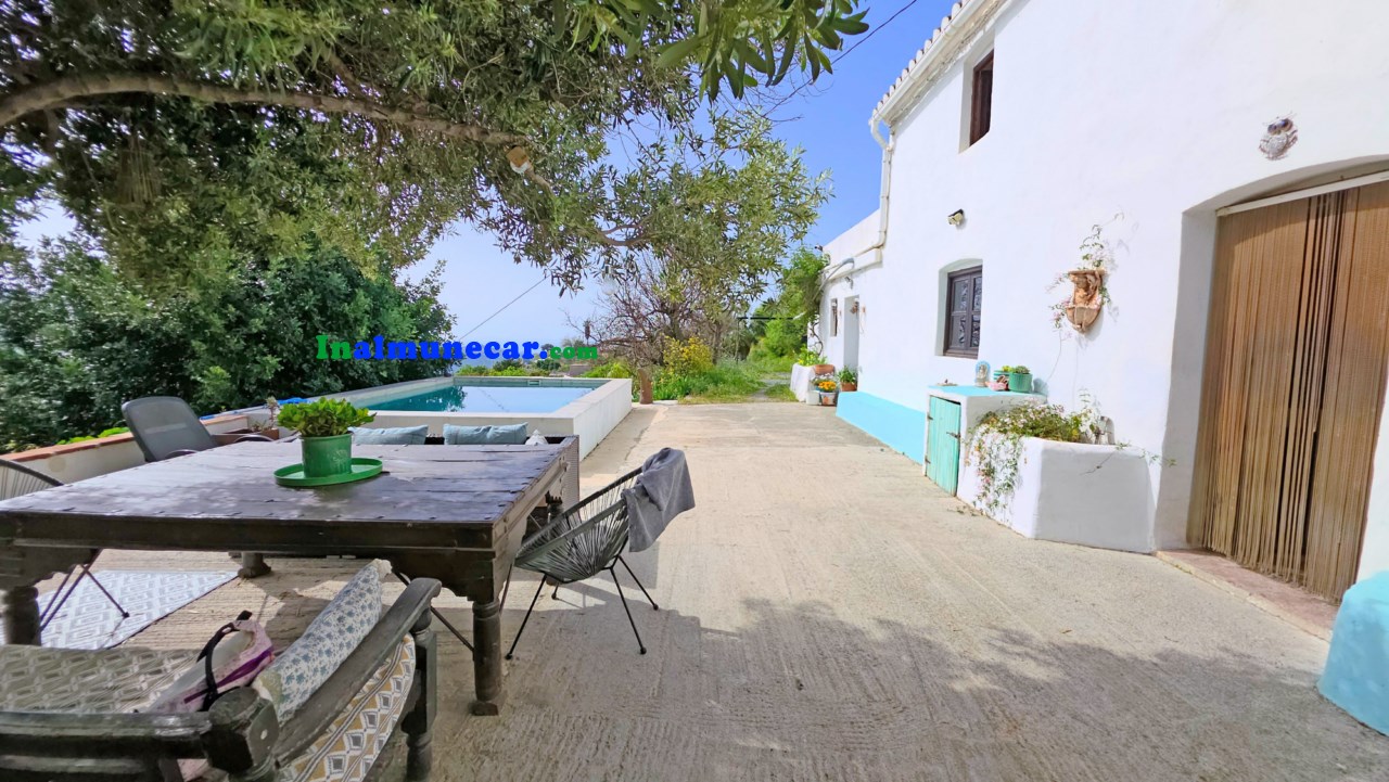 Fantastique maison de campagne de style andalou dans la vallée de Gelibra, Almuñecar.