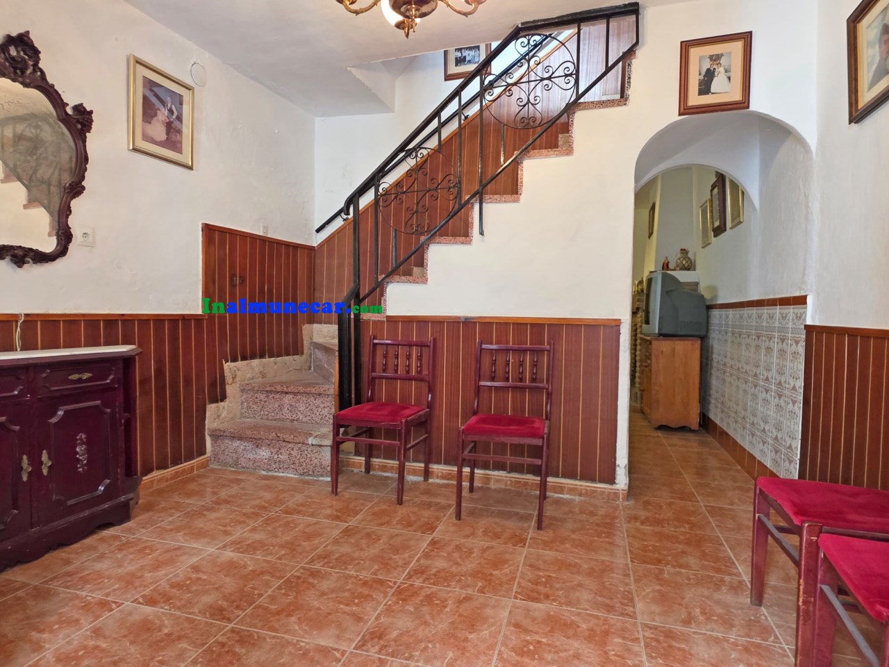 GRAN CASA EN VENTA EN EL PUEBLO DE OTIVAR