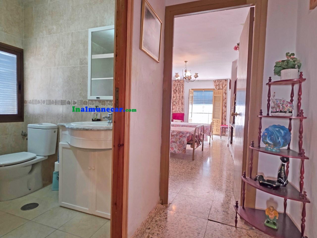 GRAN CASA EN VENTA EN EL PUEBLO DE OTIVAR