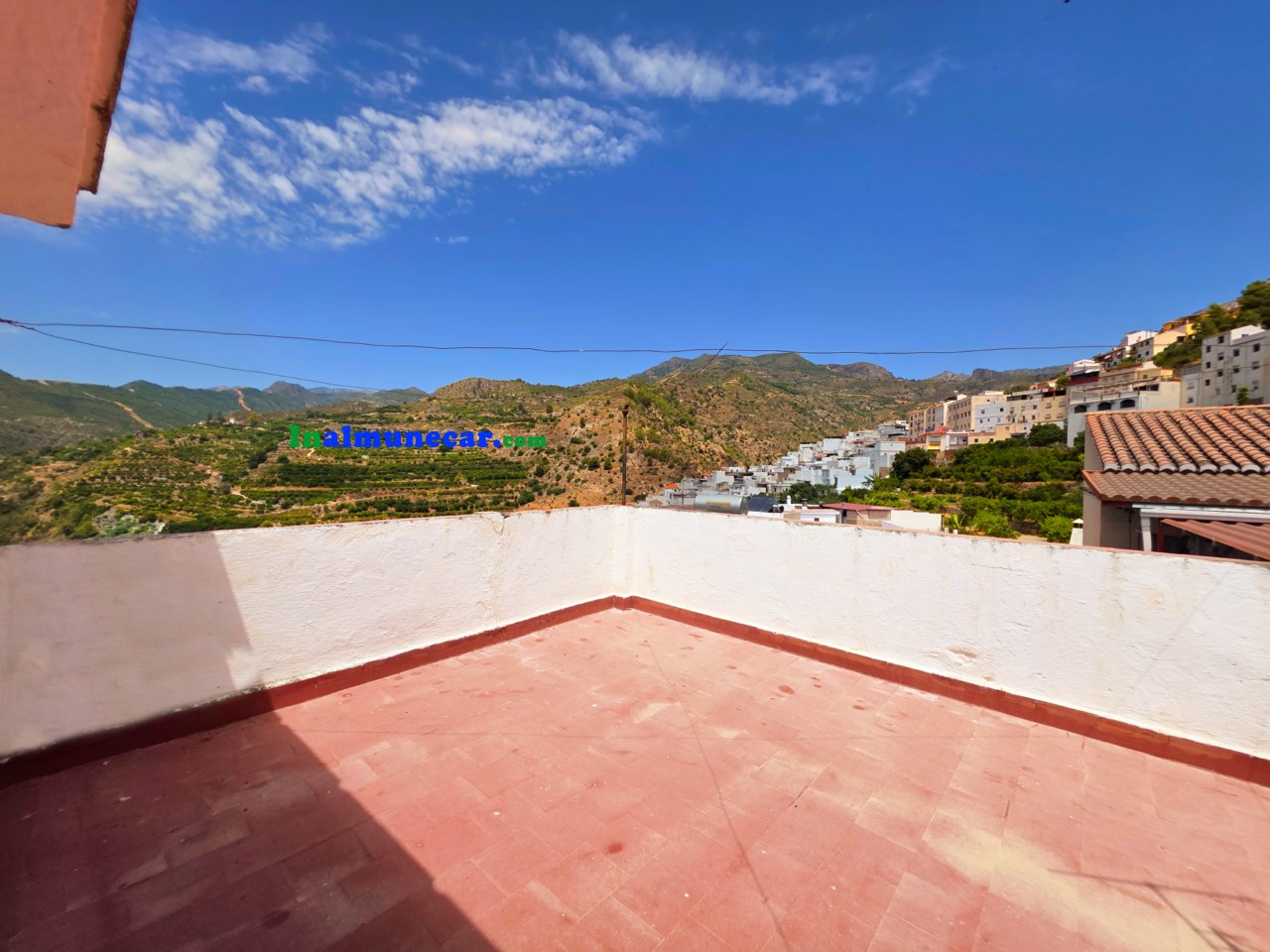 GRAN CASA EN VENTA EN EL PUEBLO DE OTIVAR