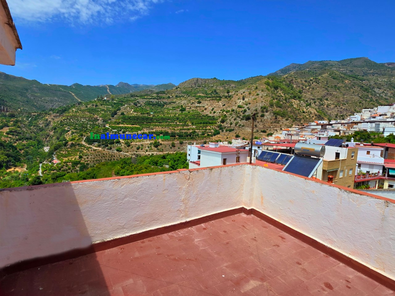 GRAN CASA EN VENTA EN EL PUEBLO DE OTIVAR