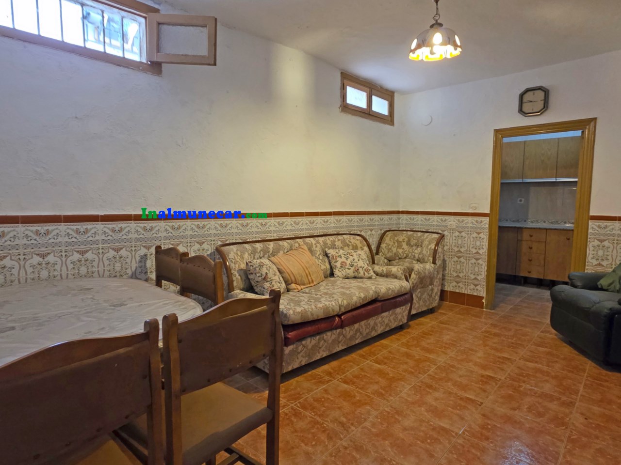 GRAN CASA EN VENTA EN EL PUEBLO DE OTIVAR