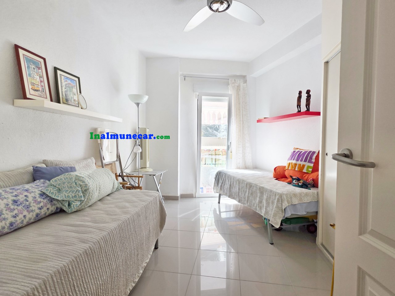 Se vende bonito piso reformado situado muy cerca de la Playa en Almuñecar