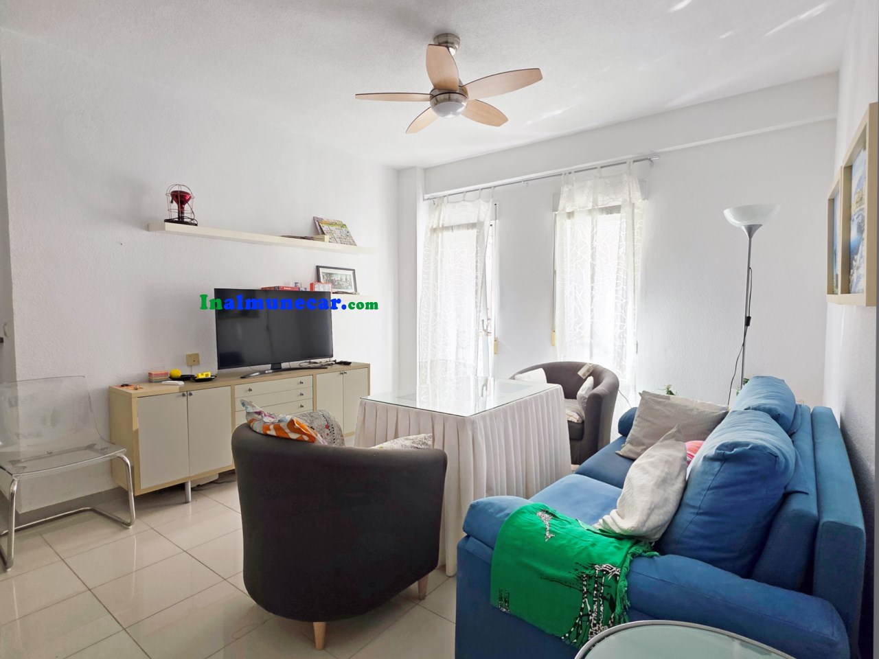 Se vende bonito piso reformado situado muy cerca de la Playa en Almuñecar