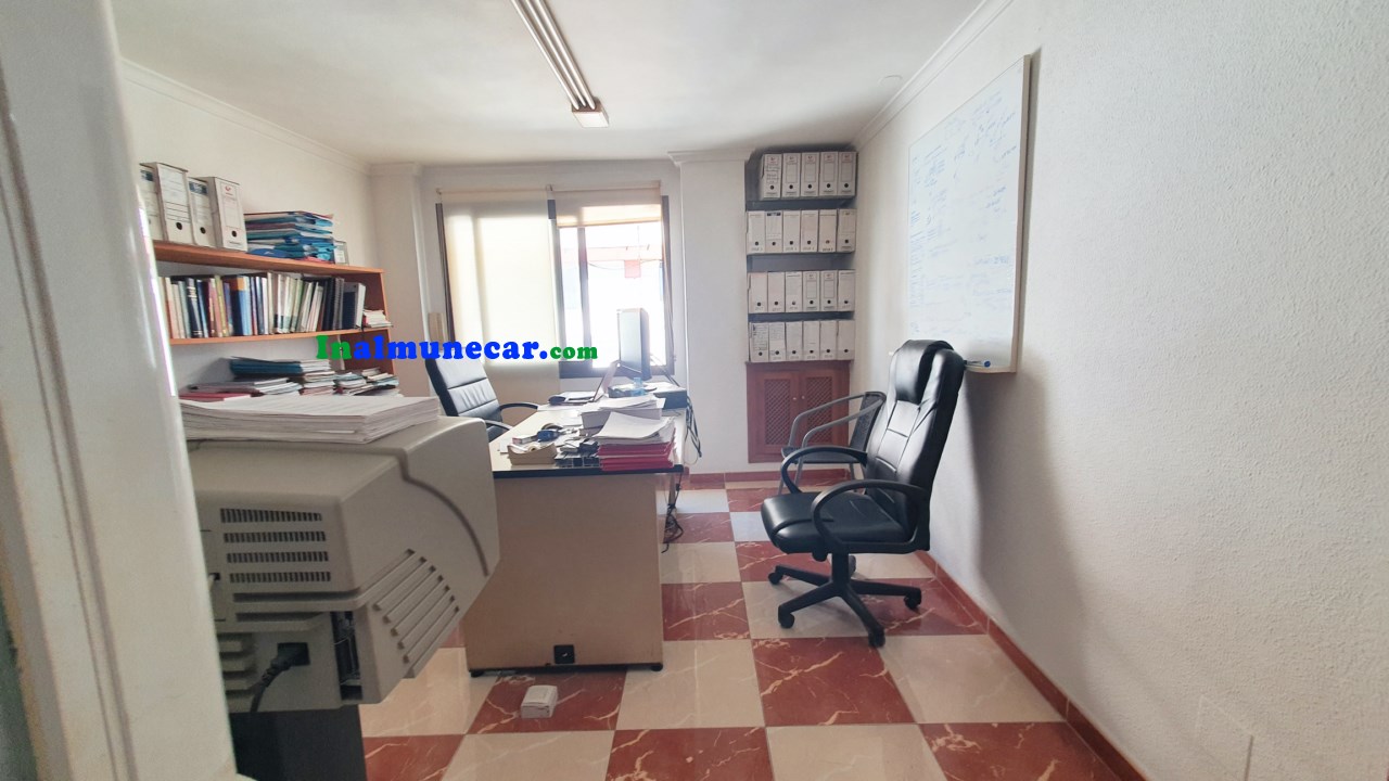 Fantastico local en venta en Almuñecar