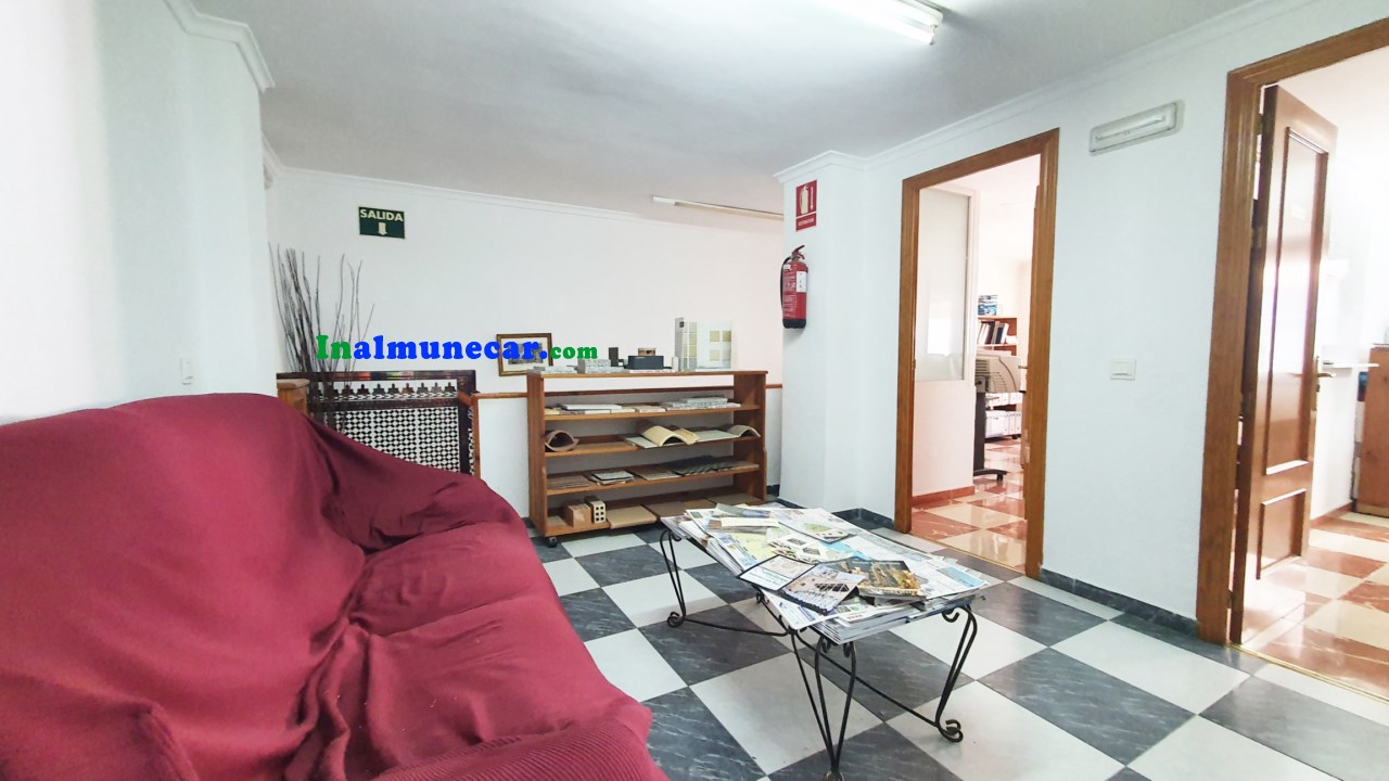 Fantastico local en venta en Almuñecar