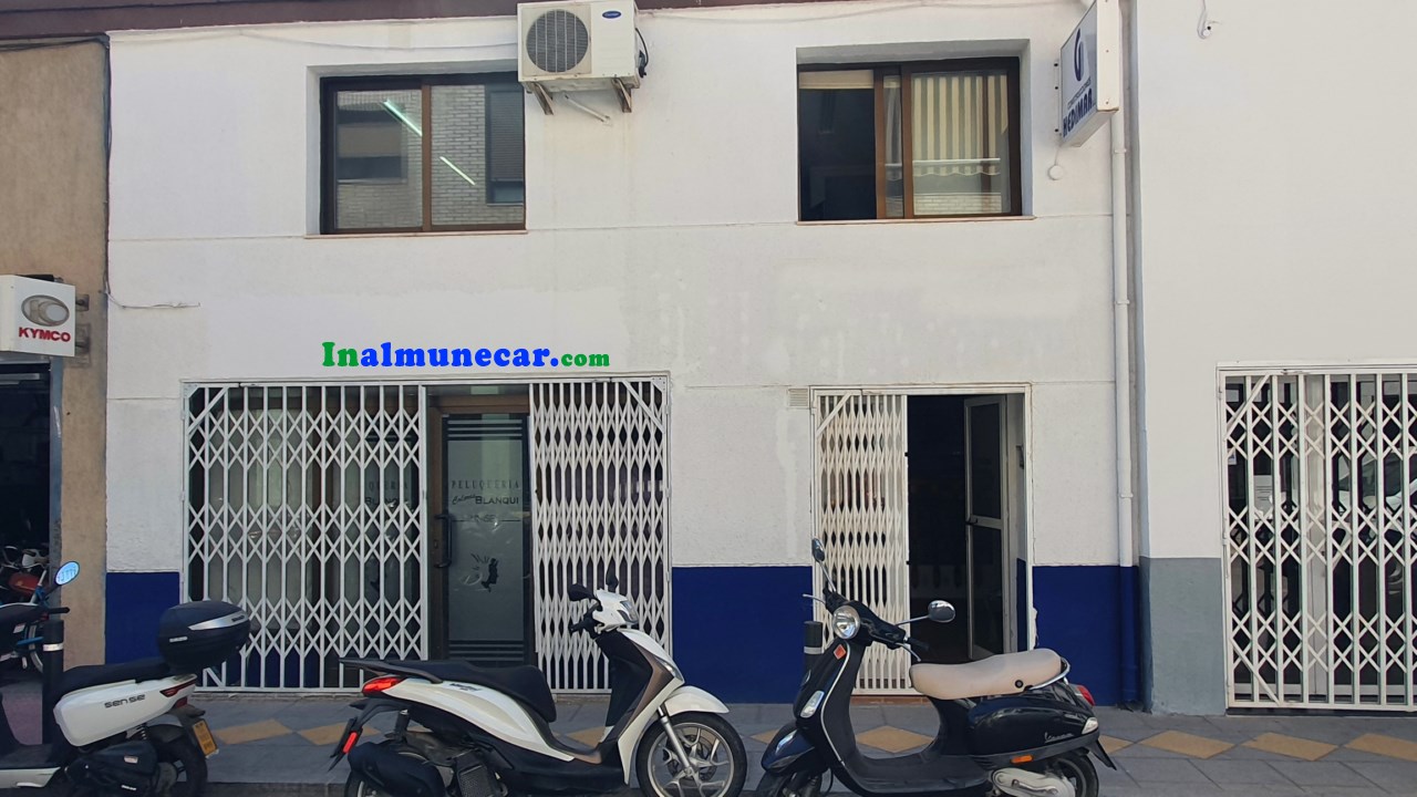 Fantastico local en venta en Almuñecar