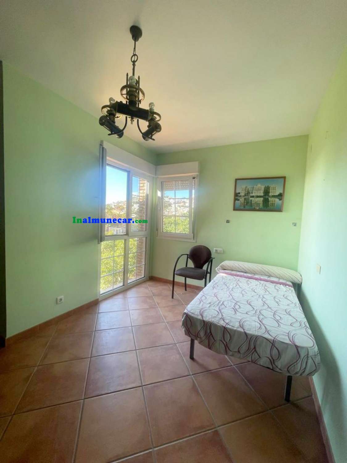 Villa for sale in Almuñécar with pool, just 10 minutes walk toSan Cristobal beach