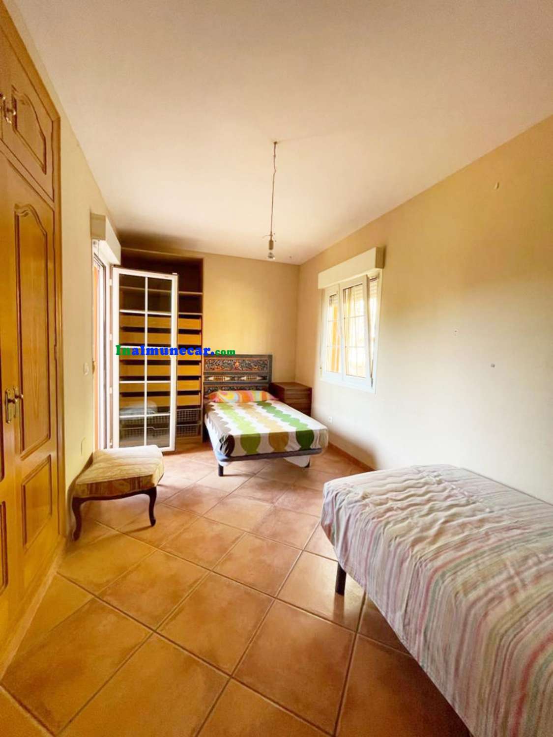 Villa for sale in Almuñécar with pool, just 10 minutes walk toSan Cristobal beach