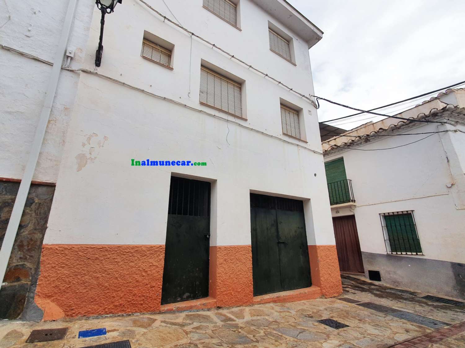 Hus till salu i Lentegi, Costa Tropical, Granada.