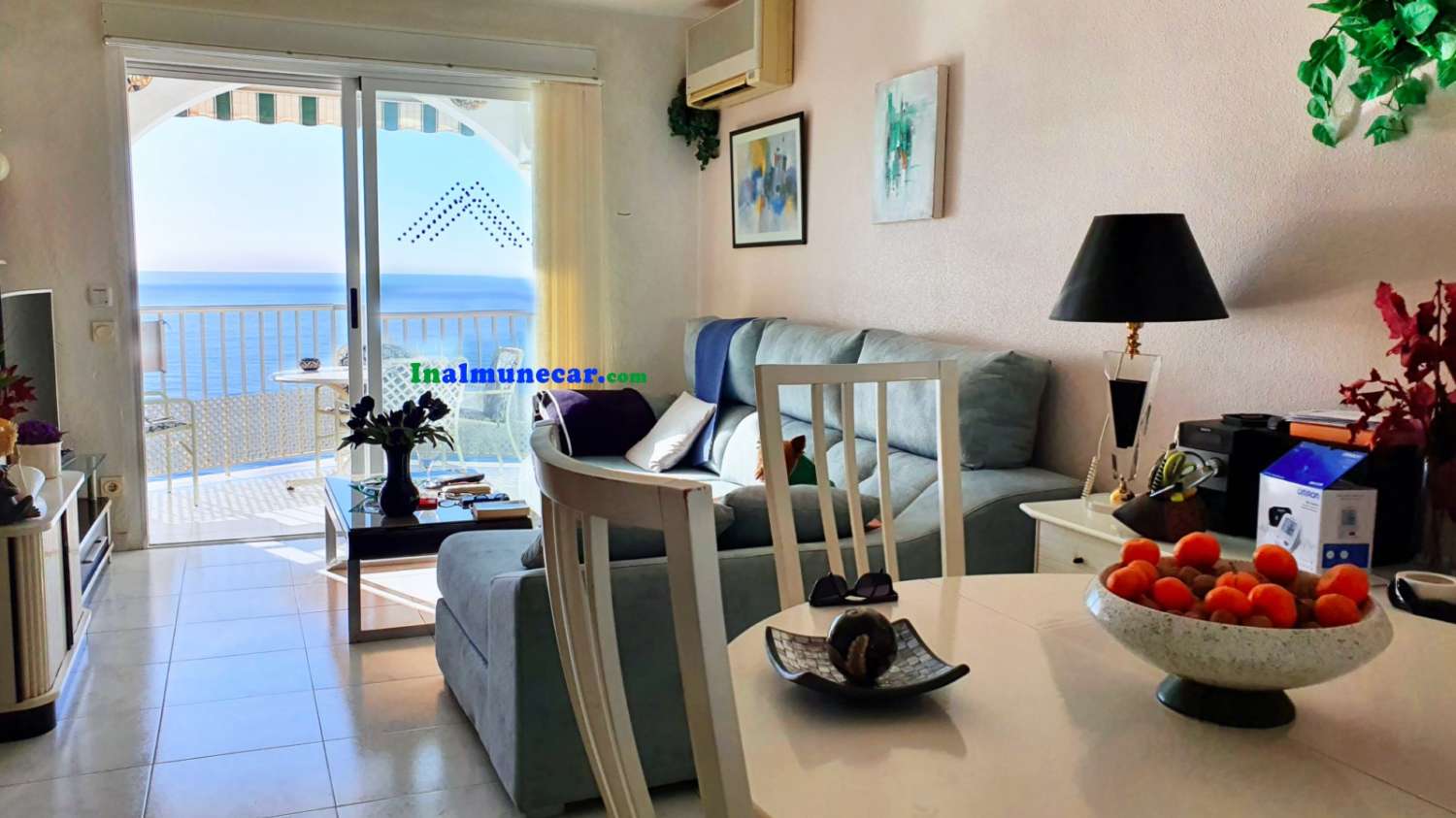 Wohnung mit Parkplatz zum Verkauf direkt am Strand, Paseo de Cotobro, Almuñécar, Costa Tropical.