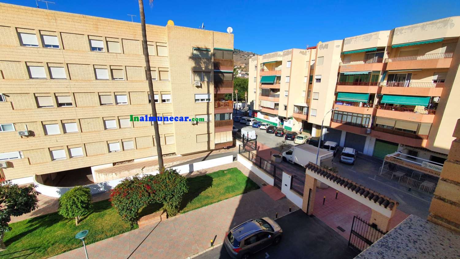 Appartement de luxe à vendre à Almuñecar avec garage et proche de la plage