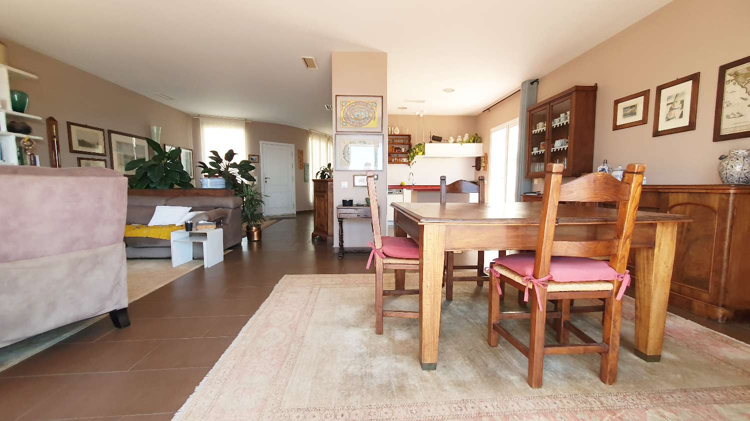 Villa for sale in Monte los Almendros - El Pargo - Costa Aguilera (Salobreña)