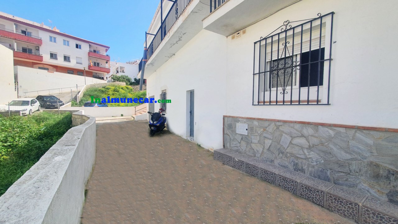Piso 3 dormitorios en venta en La Herradura
