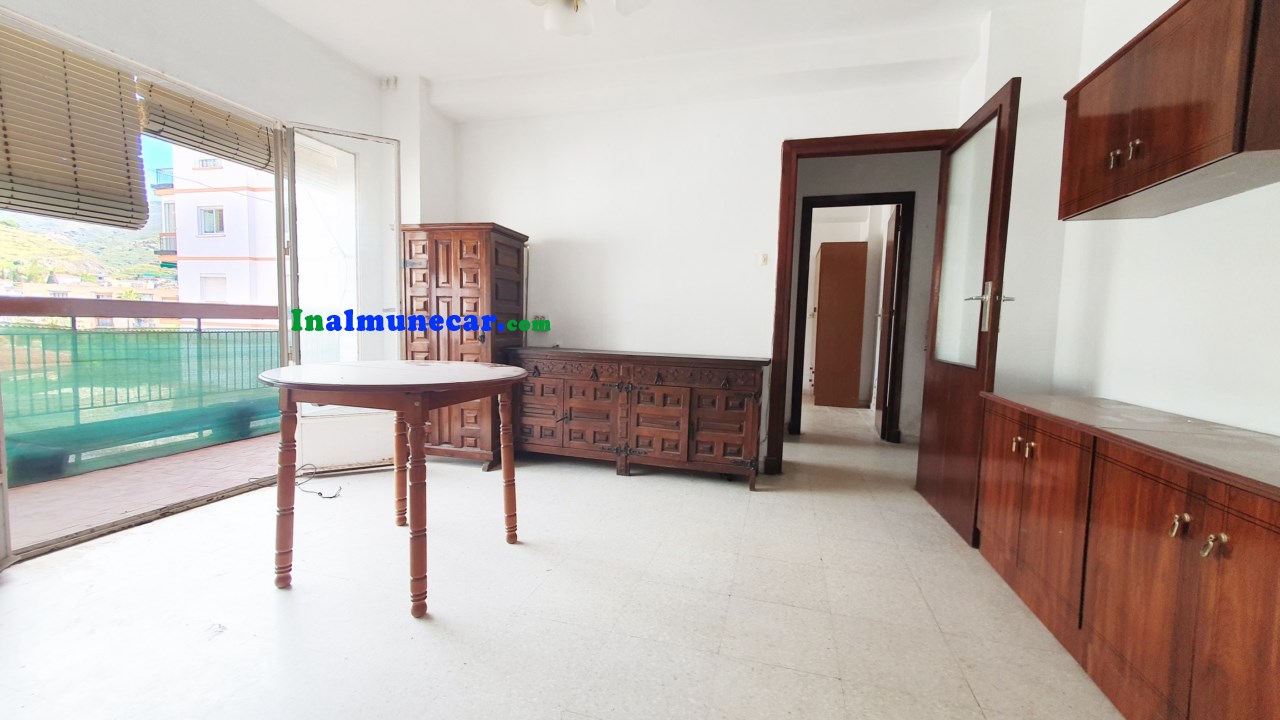 Piso 2 dormitorios en venta en Playa Pozuelo, Almuñecar