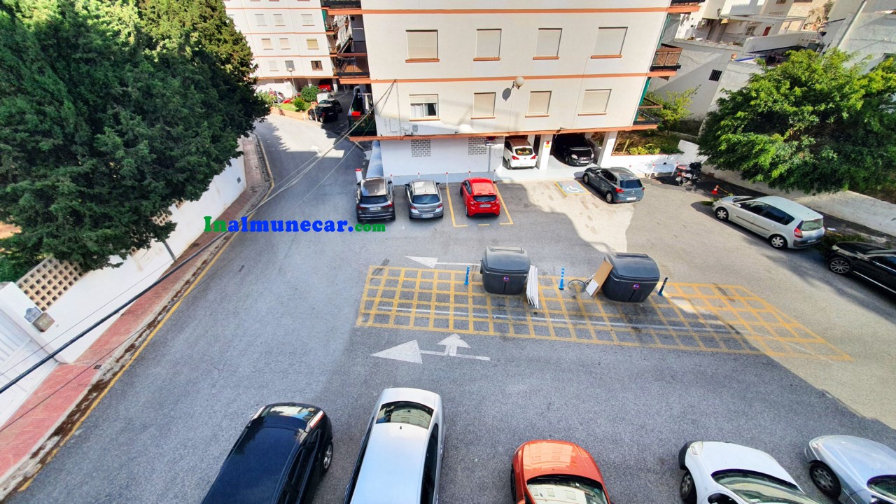 Apartamento de 2 dormitorios en venta en Playa Pozuelo, Almuñecar