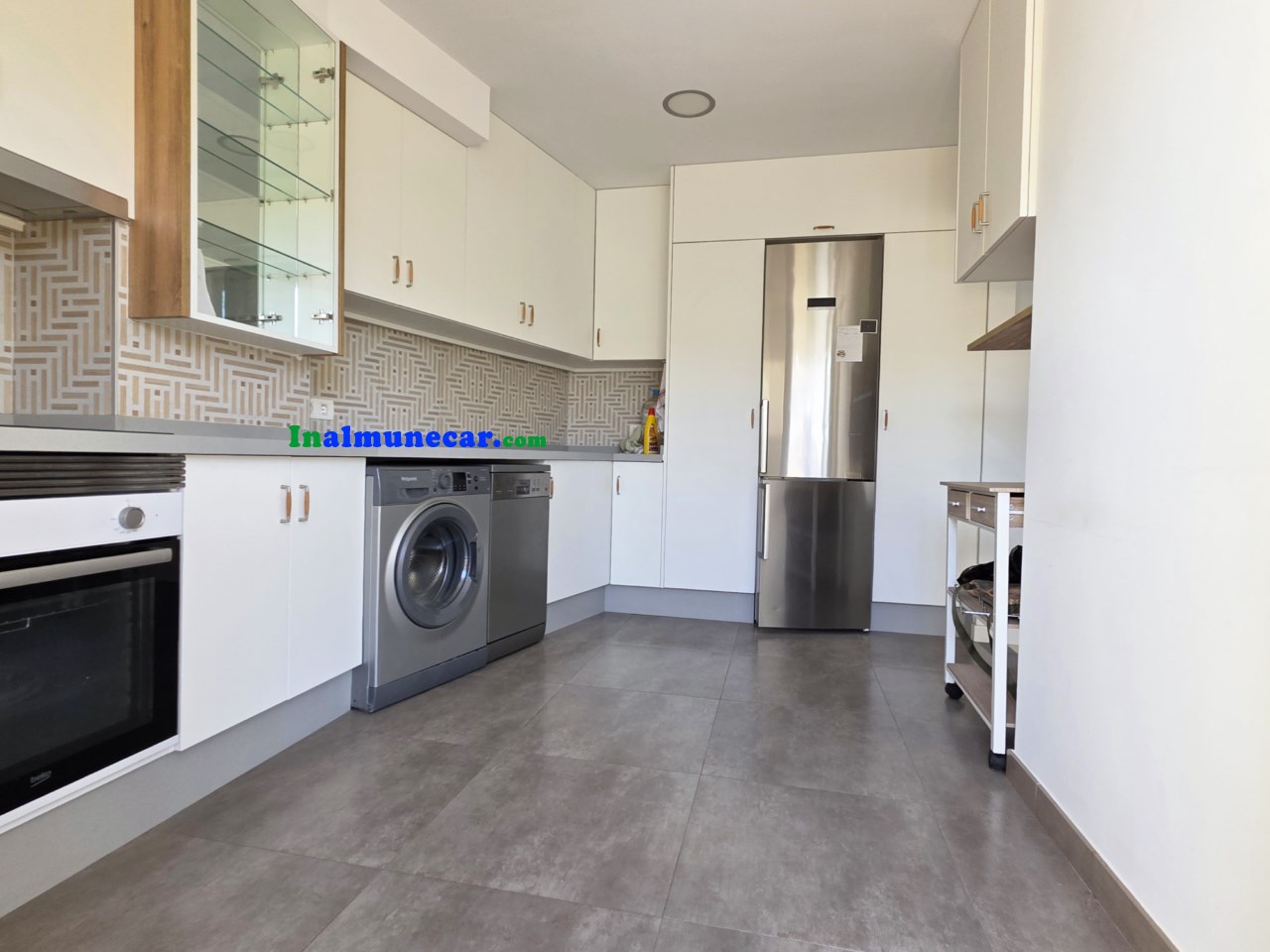 Appartement à vendre dans le centre d’Almuñecar très proche du nouveau marché municipal.