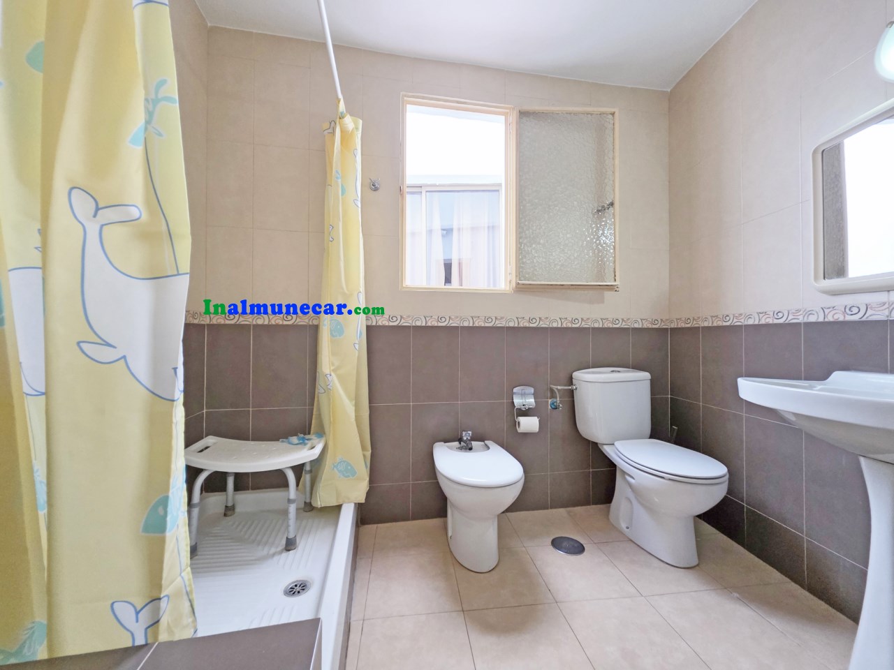 Maison à vendre à Almuñécar très proche du marché municipal