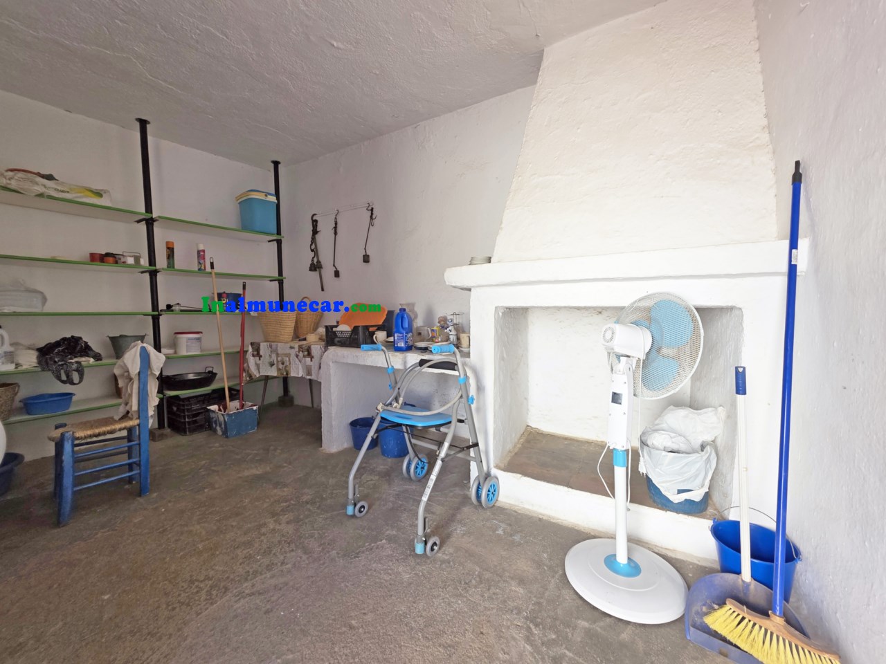 Maison à vendre à Almuñécar très proche du marché municipal