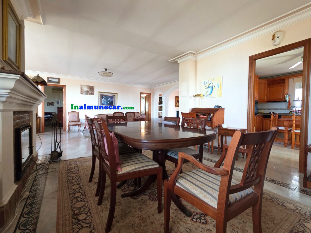 Villa à vendre dans la Calle Maestras La Herradura.