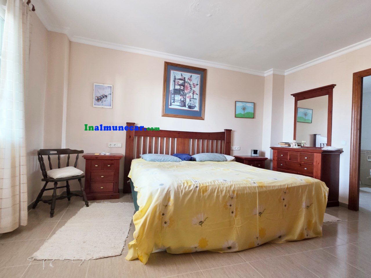 Villa à vendre dans la Calle Maestras La Herradura.