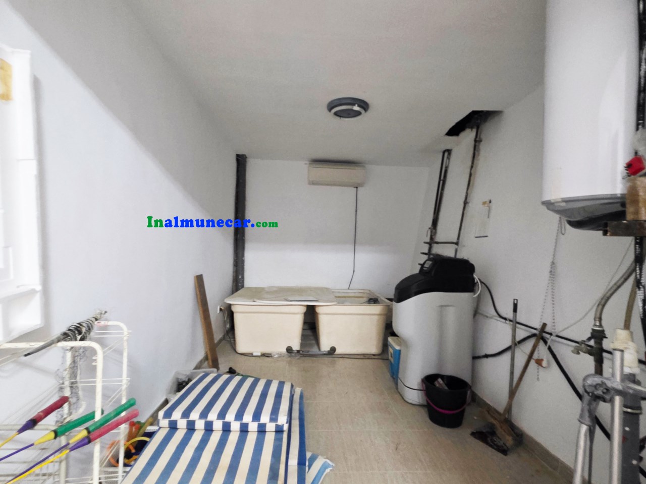 Villa à vendre dans la Calle Maestras La Herradura.