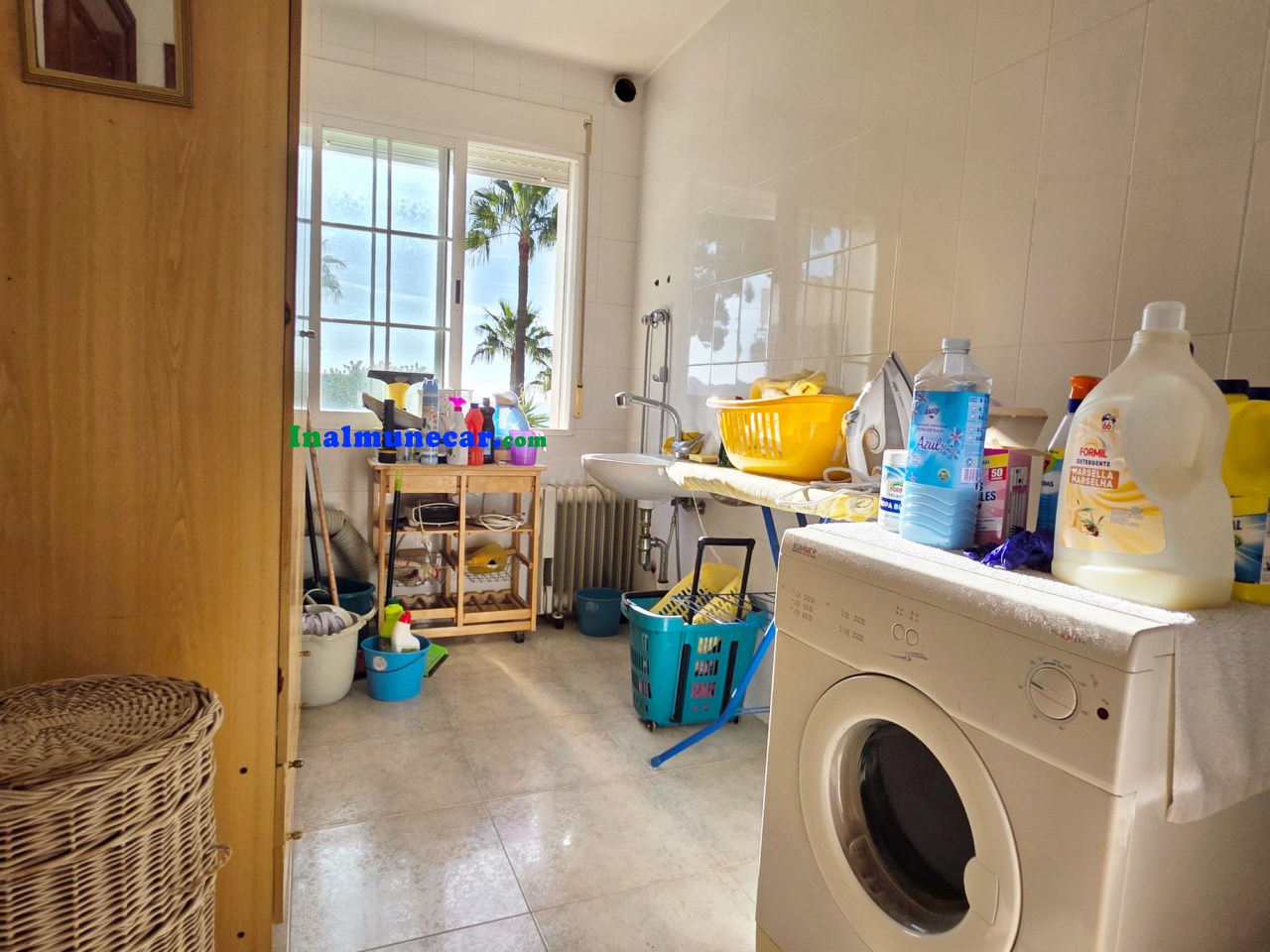 Villa à vendre dans la Calle Maestras La Herradura.