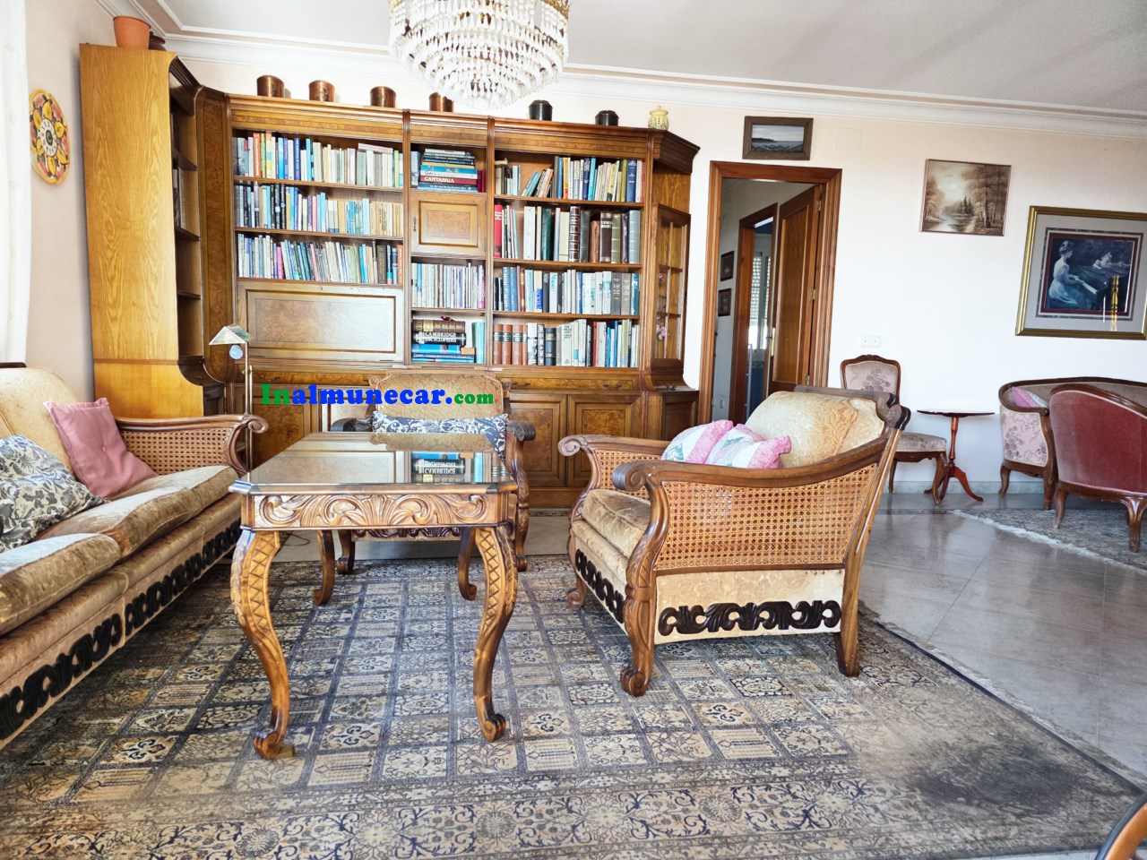 Villa à vendre dans la Calle Maestras La Herradura.