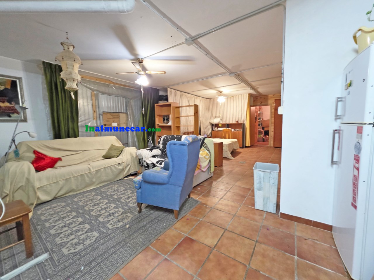 Casa adosada en venta en Almuñécar con terraza y 2 cocheras