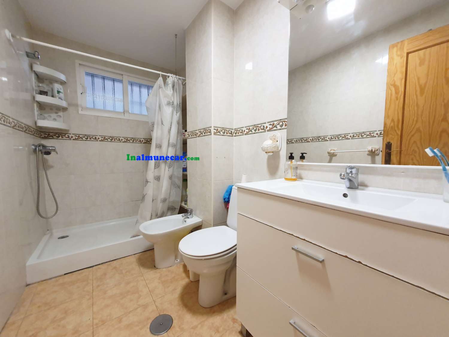 Lägenhet till salu vid strandkanten av Playa de San Cristobal