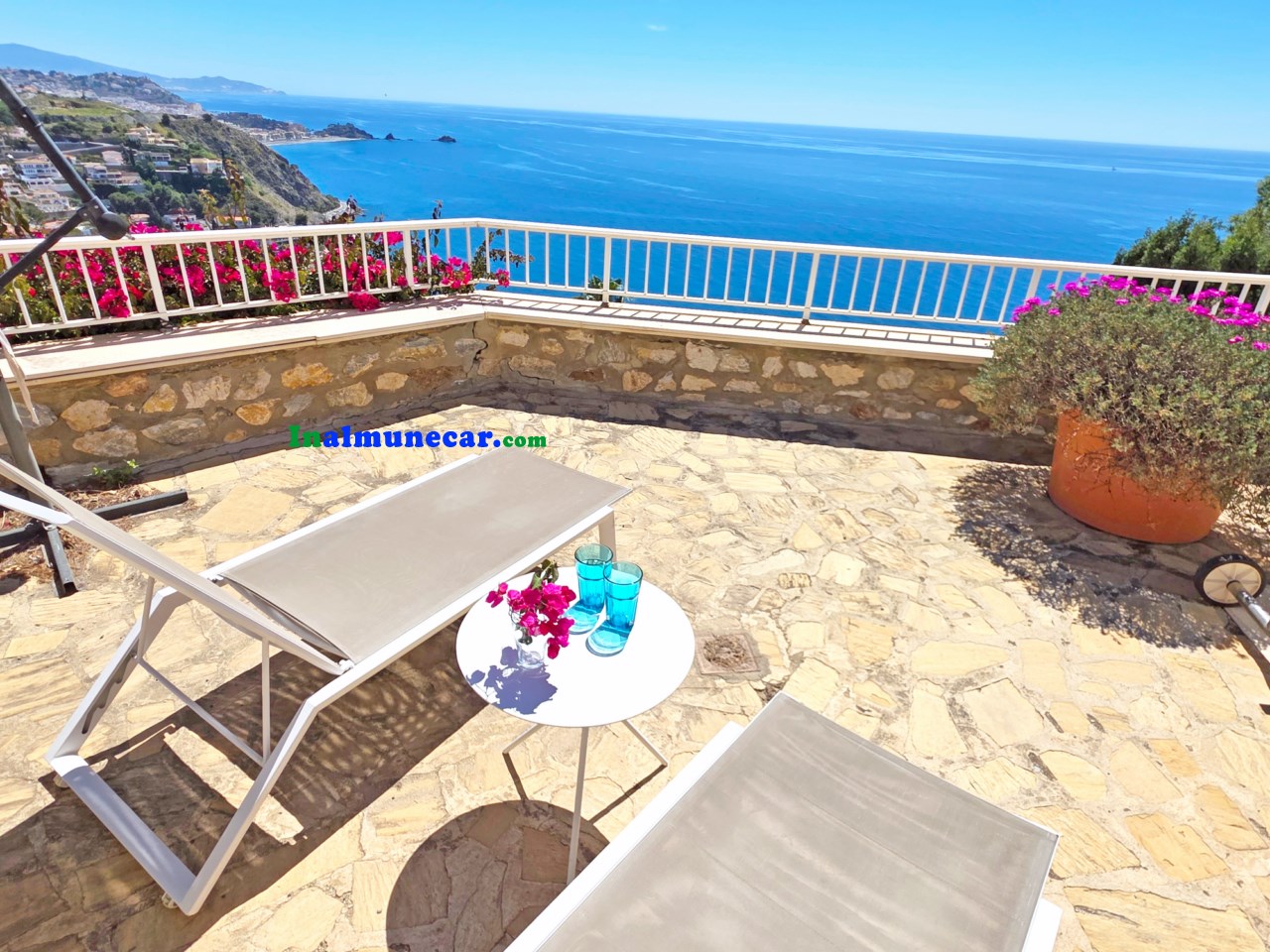 Villa en venta en Cotobro, Almuñécar con vistas al mar mediterraneo