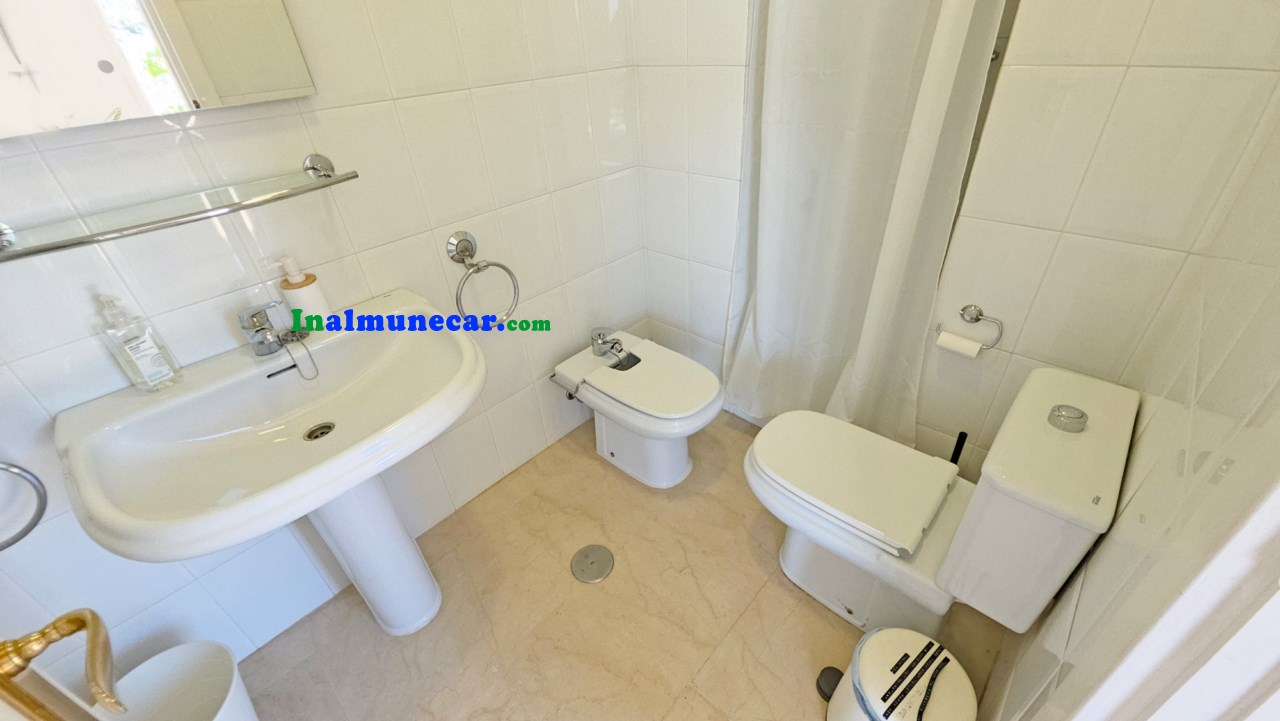 Villa en venta en Cotobro, Almuñécar con vistas al mar mediterraneo