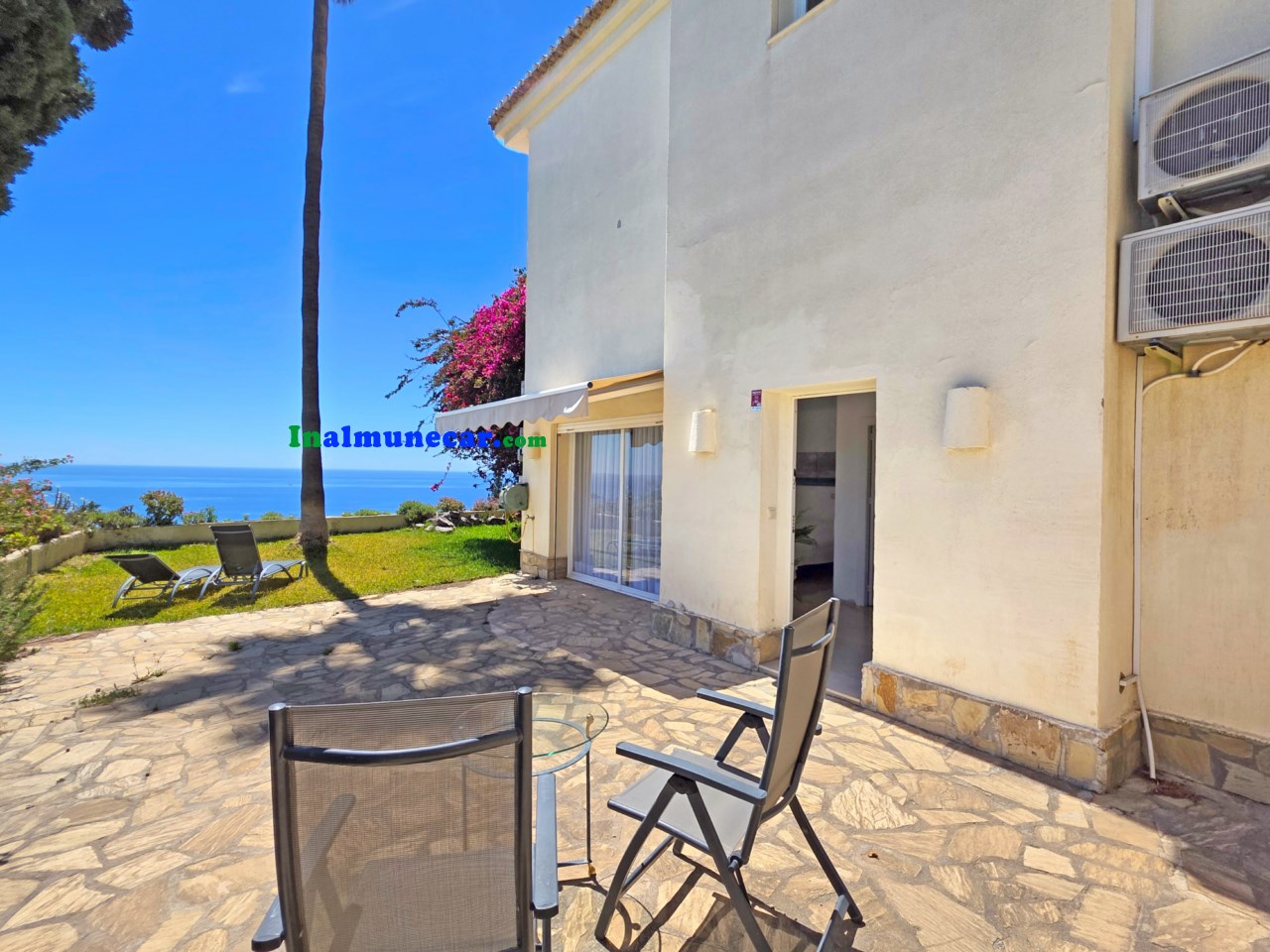 Villa en venta en Cotobro, Almuñécar con vistas al mar mediterraneo