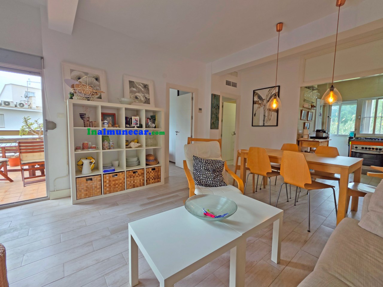 APARTMENT FOR SALE ON THE BEACHFRONT WITH PARKING SPACE.