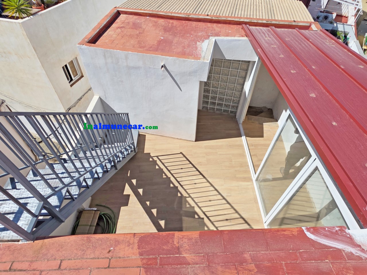 Casa de Pueblo en venta en Almuñécar, en el centro del casco histórico.