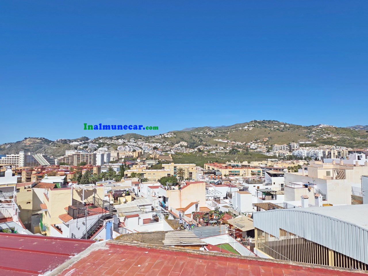 Casa de Pueblo en venta en Almuñécar, en el centro del casco histórico.