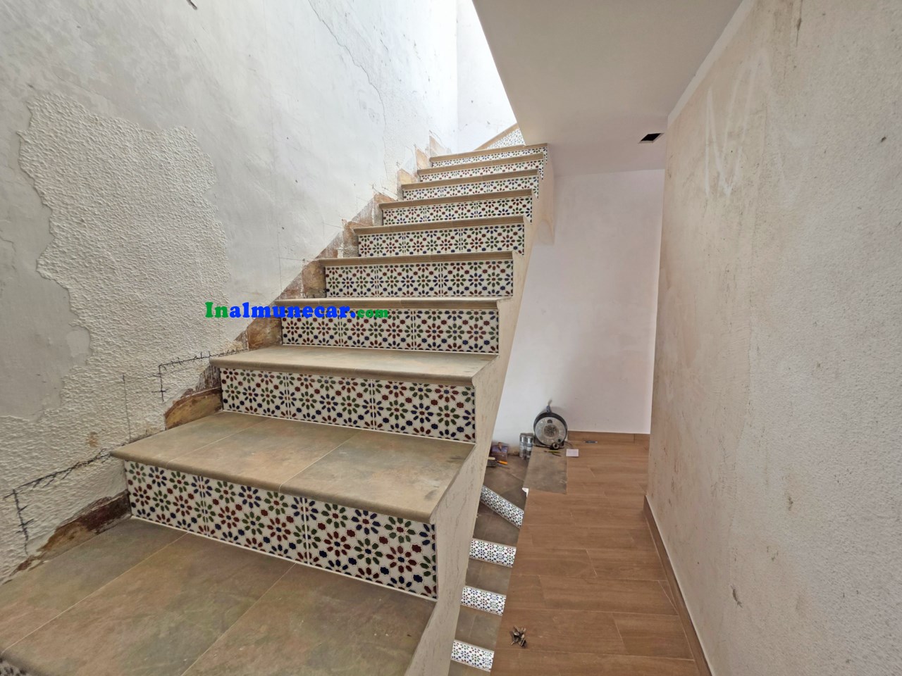Casa de Pueblo en venta en Almuñécar, en el centro del casco histórico.